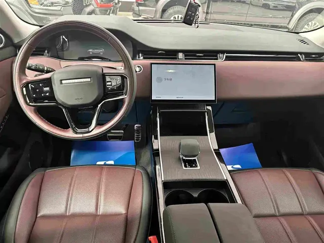 Land Rover Range Rover Evoque — Фото автомобиля 13