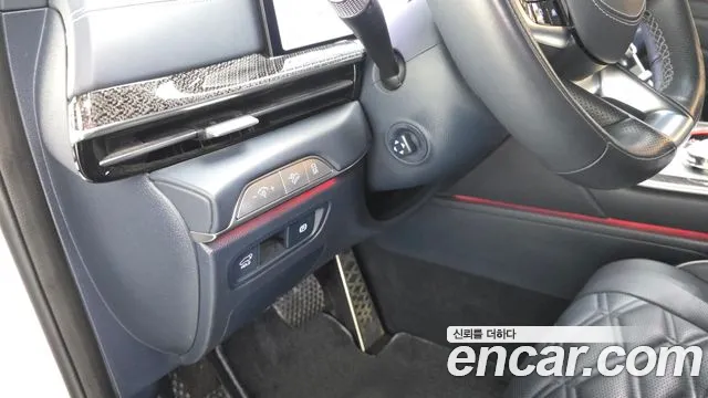 Genesis GV80 — Фото автомобиля 23