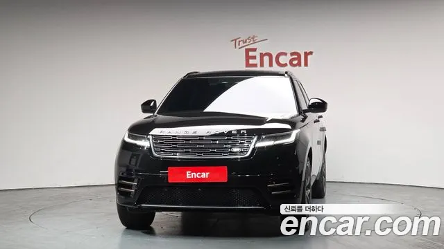 Land Rover Range Rover Velar — Фото автомобиля 3