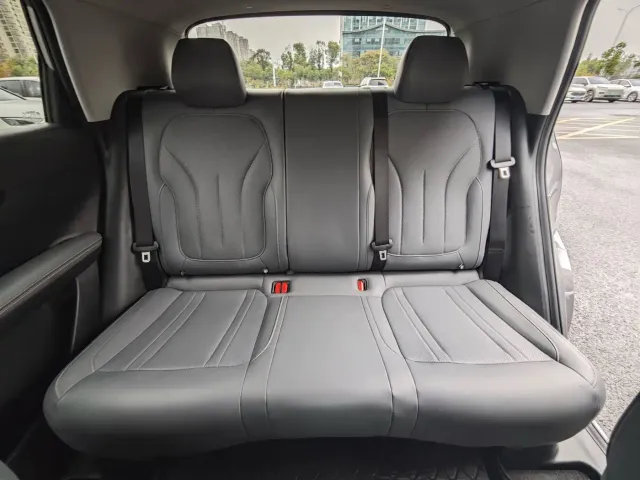 Geely Starry Wish — Фото автомобиля 21