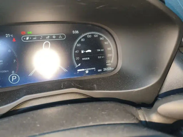 Toyota RAV4 — Фото автомобиля 8