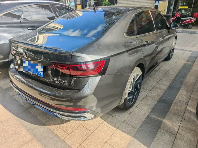 Volkswagen Sagitar — Фото автомобиля 4