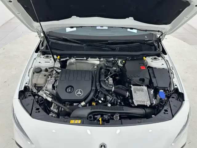 Mercedes-Benz A-Class — Фото автомобиля 17