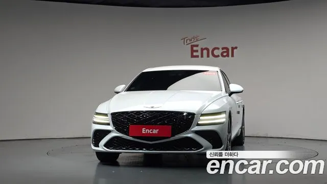 Genesis G80 RG3 — Фото автомобиля 3