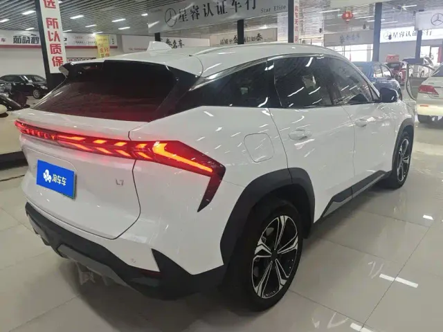 Geely Galaxy L7 — Фото автомобиля 3