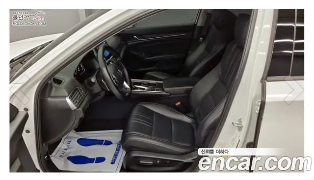 Honda Accord — Фото автомобиля 9