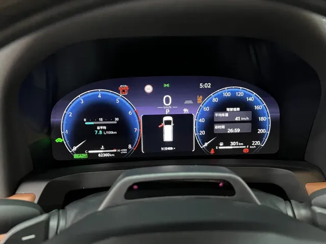 Toyota Vellfire — Фото автомобиля 25