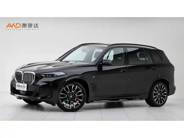 Фотография автомобиля — BMW X5