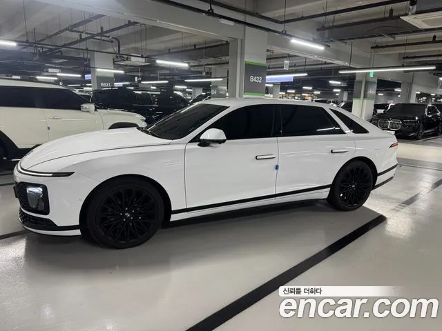 Hyundai Grandeur GN7 — Фото автомобиля 2