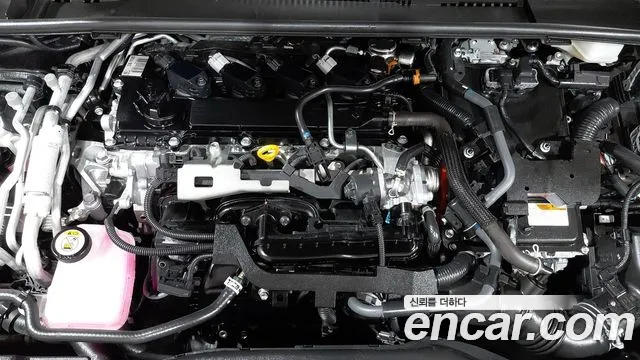 Toyota Prius 5th Gen — Фото автомобиля 6
