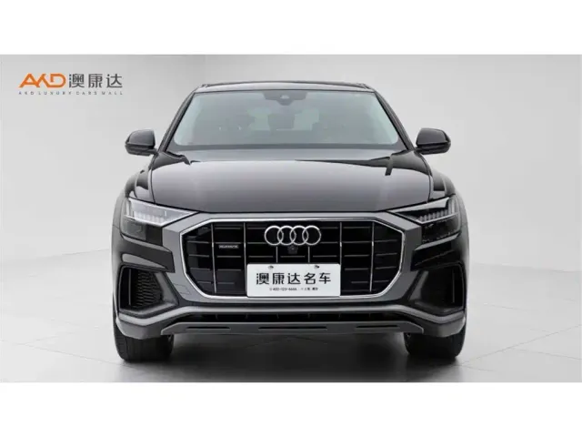 Audi Q8 — Фото автомобиля 2