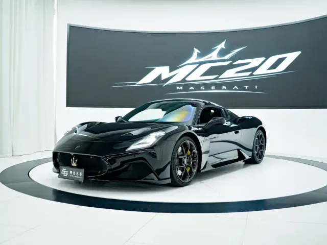Фотография автомобиля — Maserati MC20