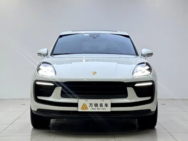 Porsche Macan — Фото автомобиля 2