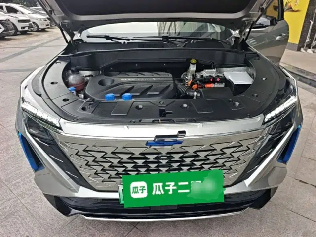 Changan Oshan Z6 EV — Фото автомобиля 19