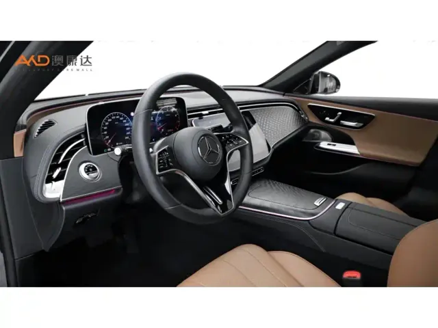 Mercedes-Benz E-Class — Фото автомобиля 6