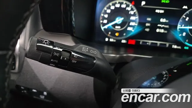 Kia Sorento Sorento 4-е поколение Бензин 2.5T 4WD — Фото автомобиля 28