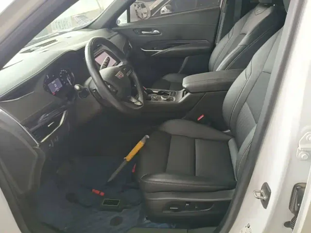 Cadillac XT4 — Фото автомобиля 14