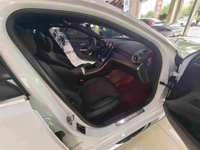 Mercedes-Benz C-Class — Фото автомобиля 16