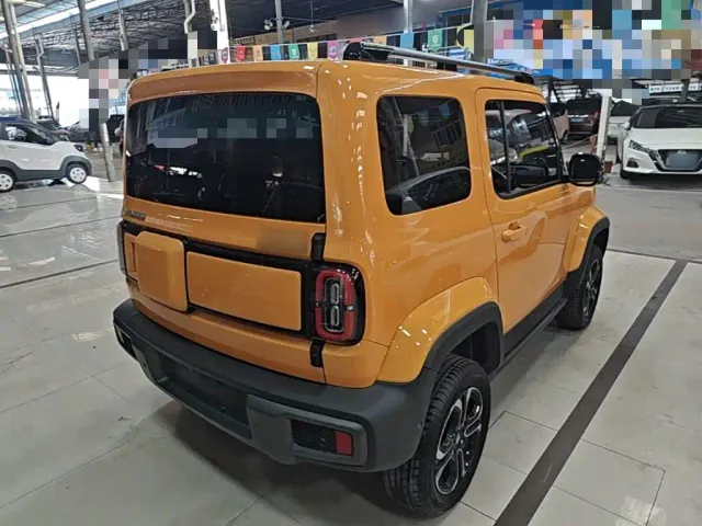 Baojun Yep — Фото автомобиля 6