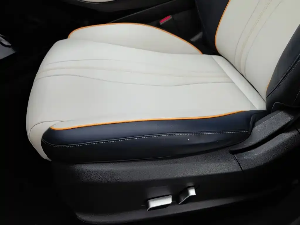 BYD Song PLUS PHEV 2021 DM-i 110KM Flagship — Фото автомобиля 20