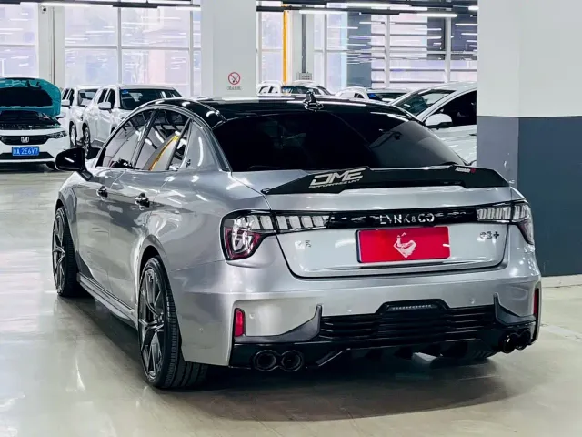Lynk & Co 03 — Фото автомобиля 7