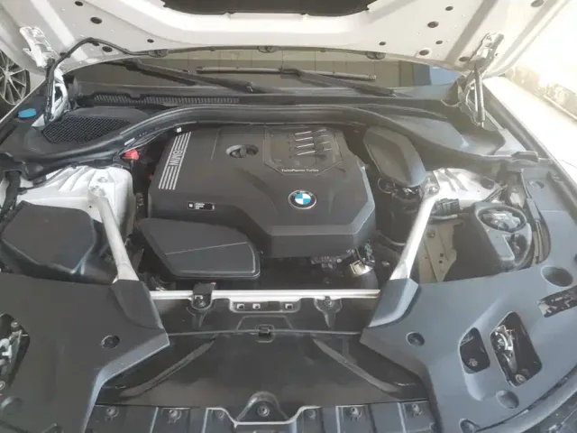 BMW 5 Series — Фото автомобиля 10