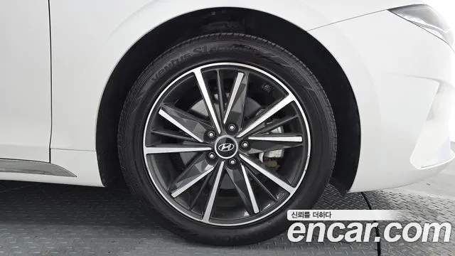 Hyundai Grandeur Новый Grandeur IG — Фото автомобиля 21