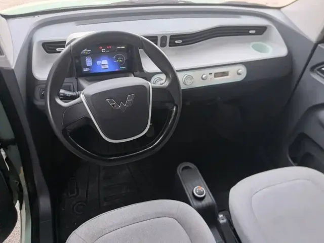 Wuling Hongguang Mini EV — Фото автомобиля 9