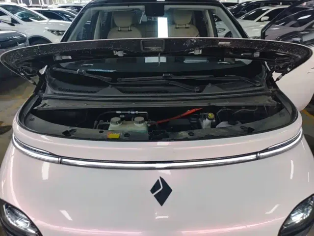 Baojun Cloud — Фото автомобиля 19