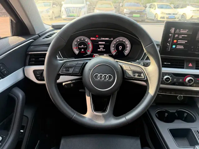 Audi A4L — Фото автомобиля 7
