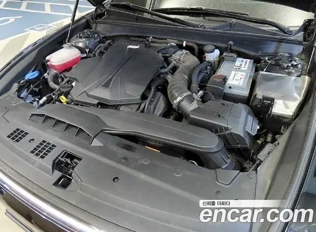Hyundai Grandeur GN7 — Фото автомобиля 18