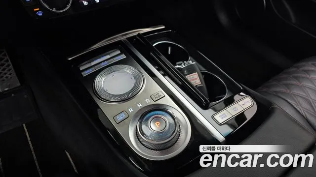 Genesis G80 RG3 — Фото автомобиля 12