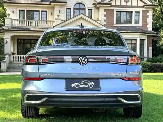 Volkswagen Lamando — Фото автомобиля 5