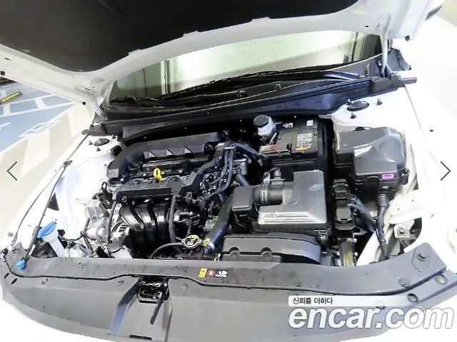 Hyundai Avante CN7 — Фото автомобиля 19