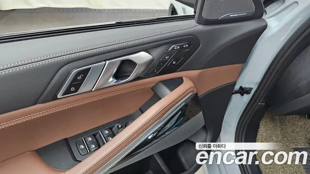 BMW X6 xDrive40i M Sport — Фото автомобиля 20