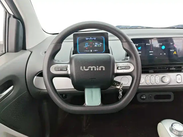Changan Lumin — Фото автомобиля 15