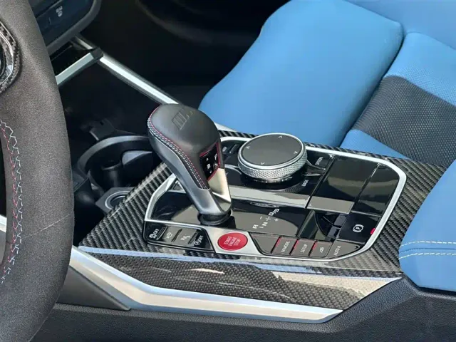 BMW M4 — Фото автомобиля 11
