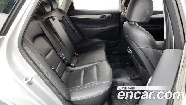 Hyundai Grandeur Новый Grandeur IG 3.0 LPi (Такси) — Фото автомобиля 11