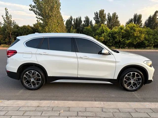BMW X1 — Фото автомобиля 5
