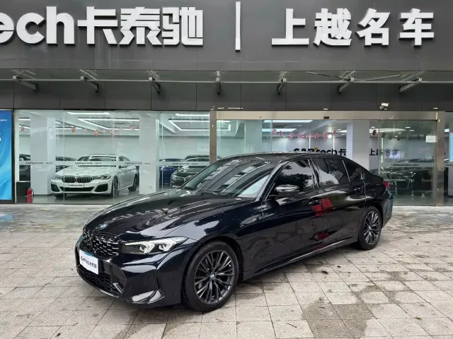 Фотография автомобиля — BMW 3 Series