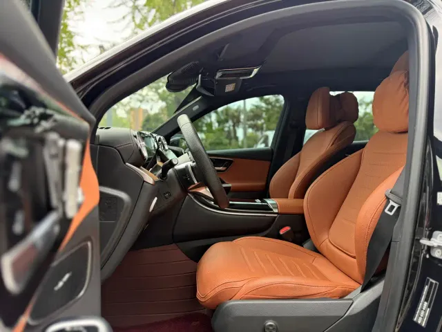 Mercedes-Benz GLC-Class — Фото автомобиля 14