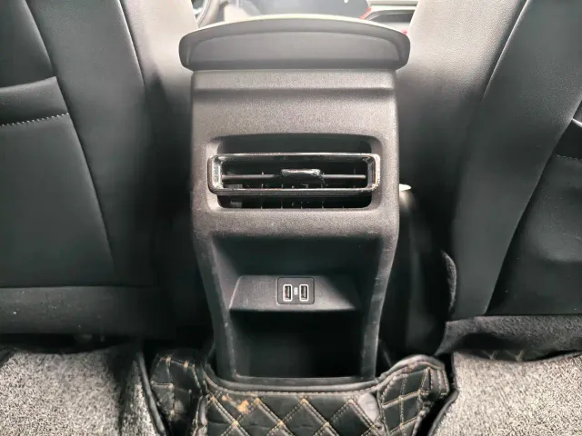 Changan Changan X5 PLUS 2024 1.5T DCT Excellence Model — Фото автомобиля 7