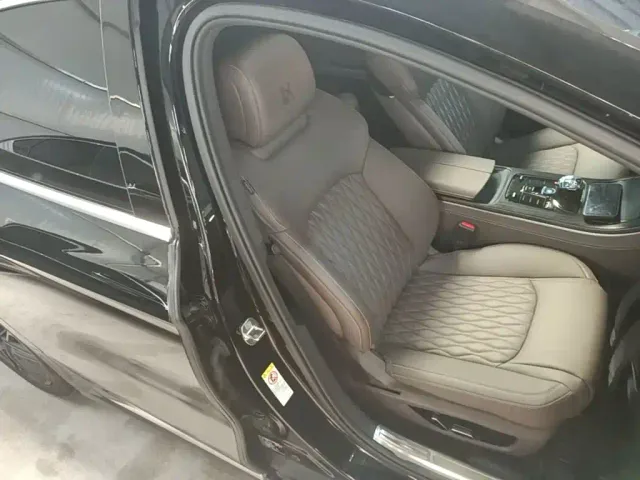 BYD Han — Фото автомобиля 24