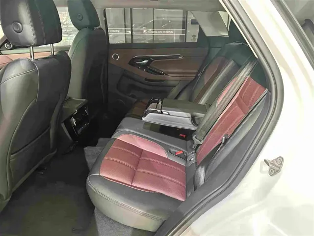 Land Rover Range Rover Evoque — Фото автомобиля 14