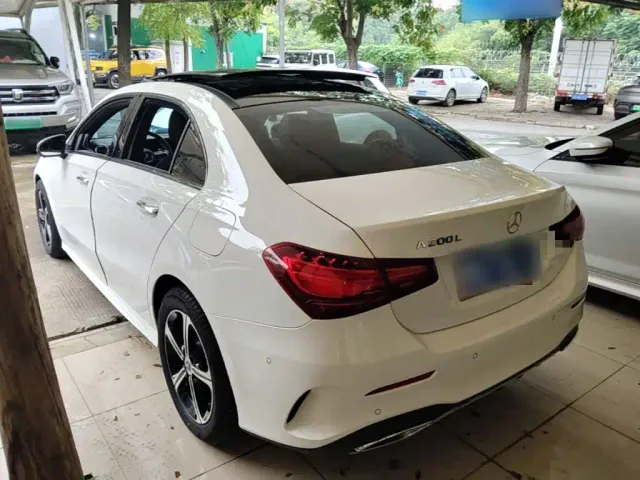 Mercedes-Benz A-Class — Фото автомобиля 4