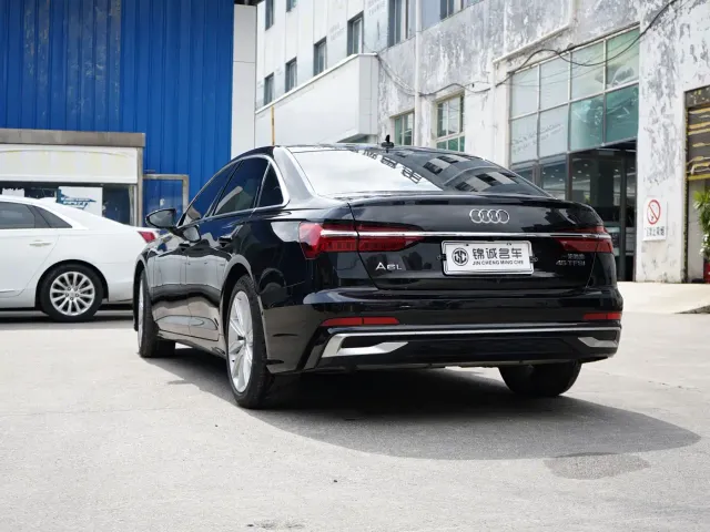 Audi A6L — Фото автомобиля 7