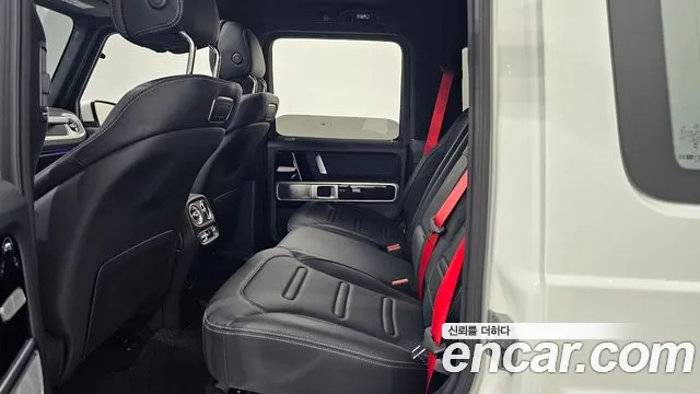 Mercedes-Benz G-Class — Фото автомобиля 23