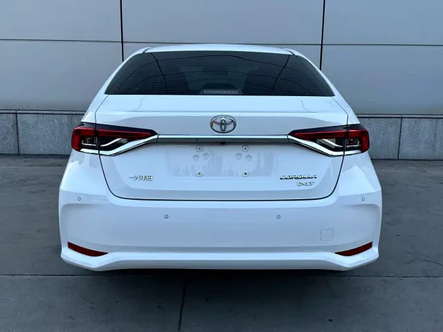 Toyota Corolla — Фото автомобиля 4