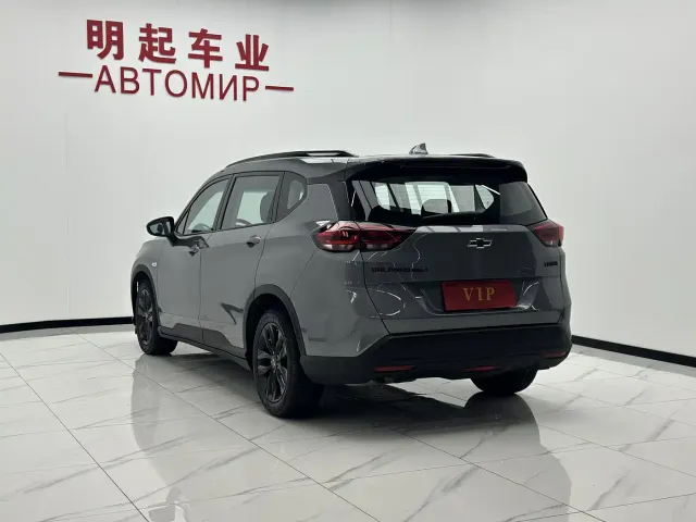 Chevrolet Orlando — Фото автомобиля 8