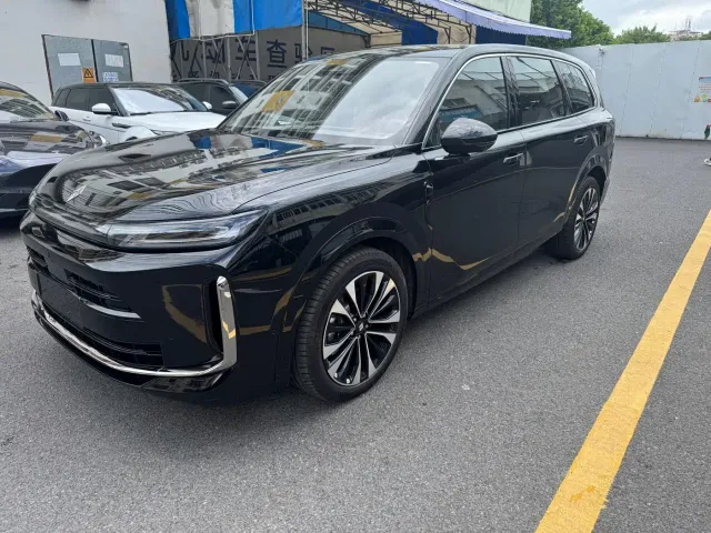 Huajing Baojun S — Фото автомобиля 3